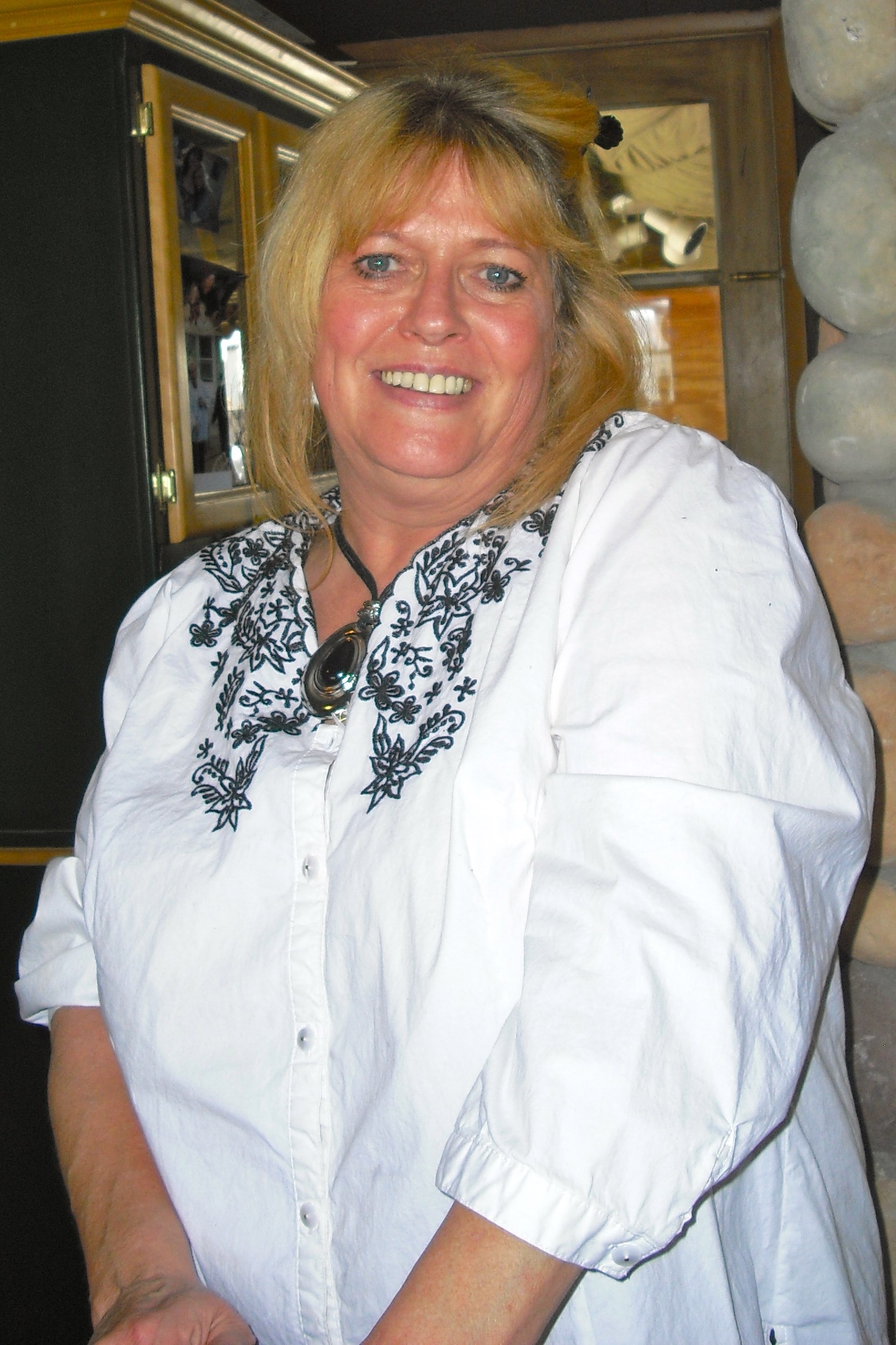 Julie Nichols obituary photo