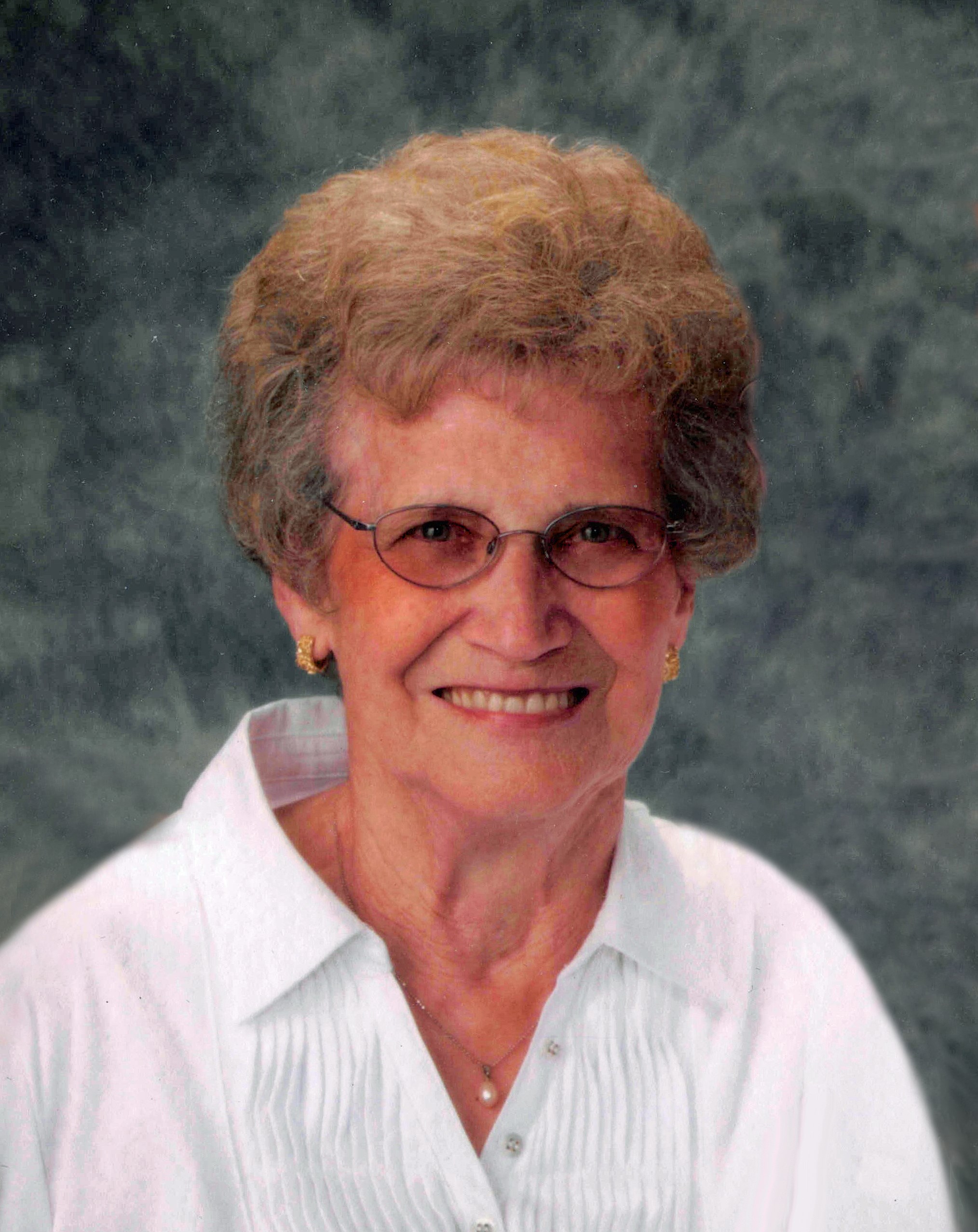 Roberta H. Christiansen obituary photo
