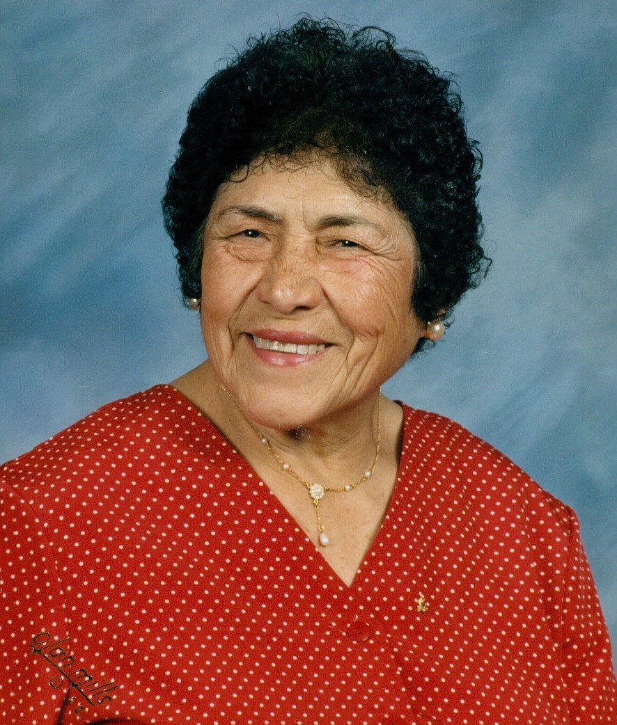 Magdalena R. Martinez obituary photo