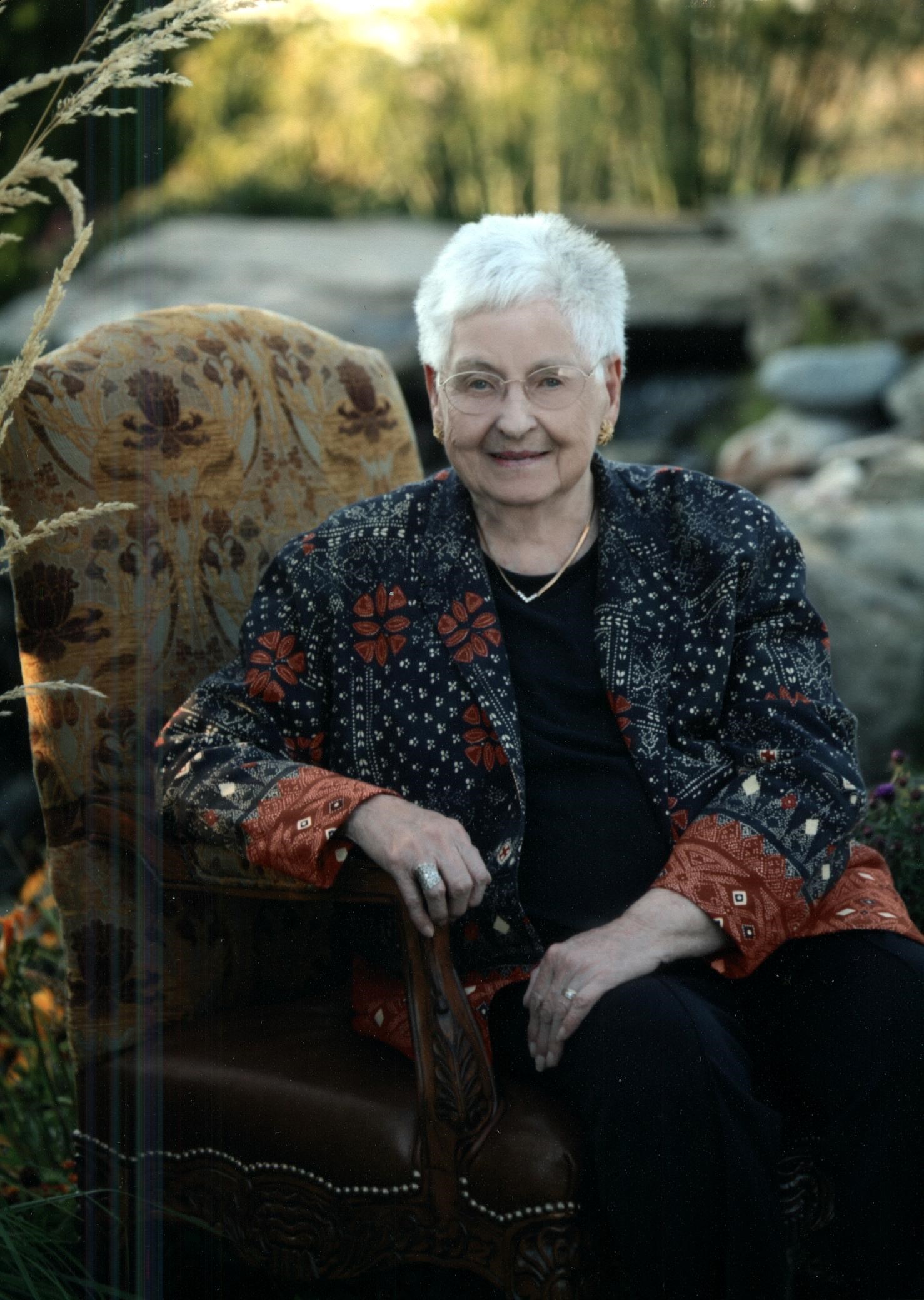 Arlene Frances Felt obituary photo