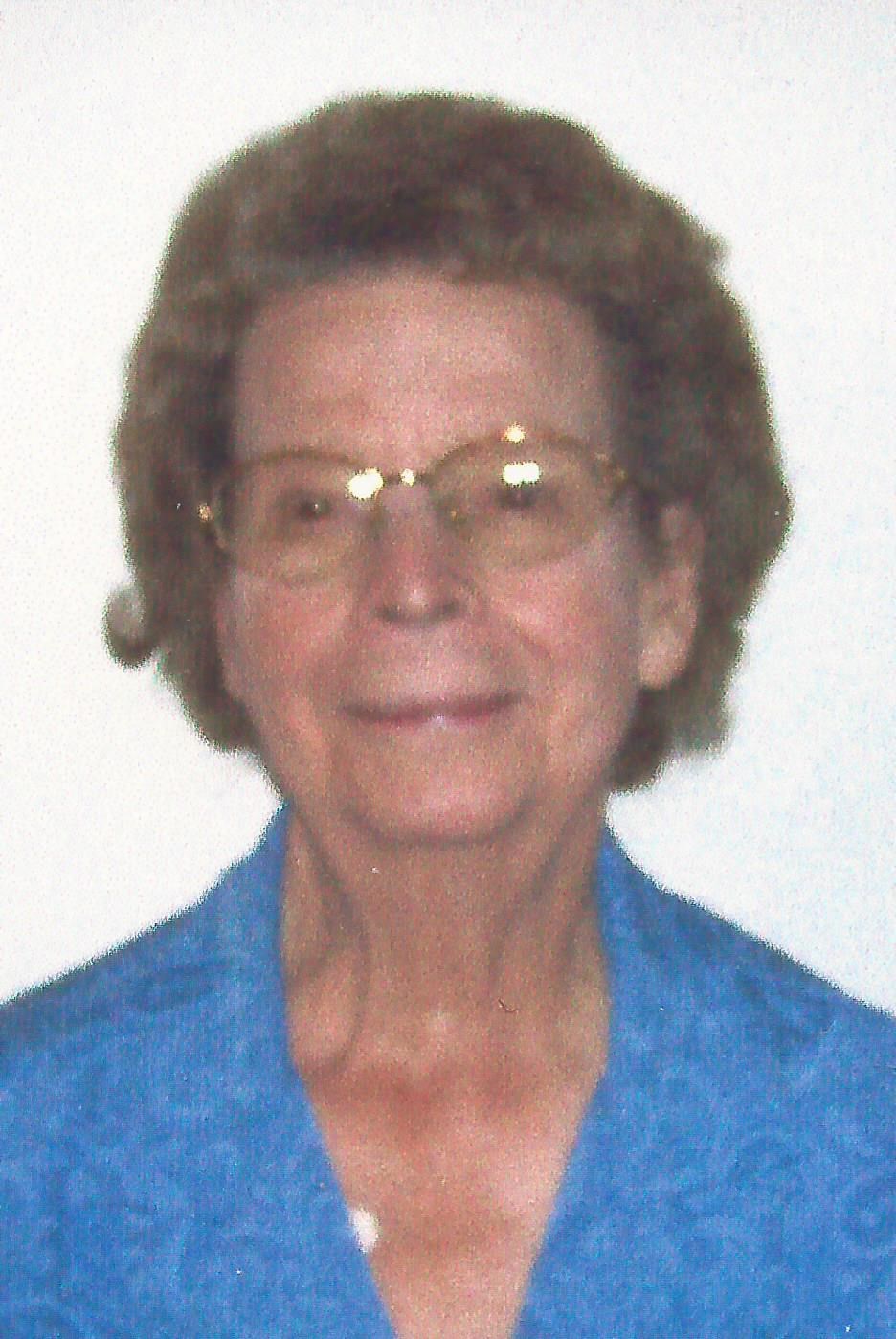 Bessie Young Halverson obituary photo
